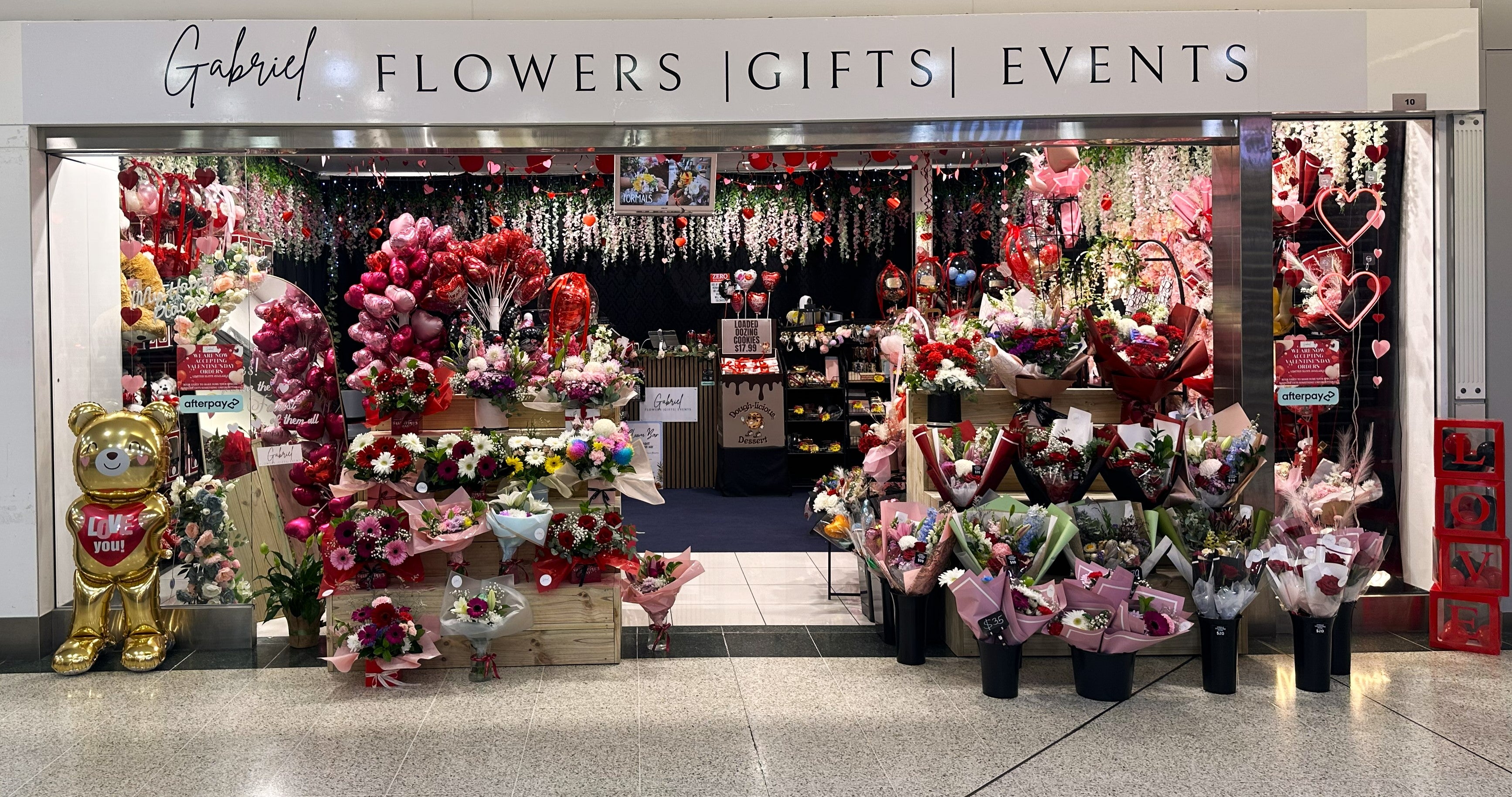 GABRIEL FLOWERS ST CLAIR SHOP