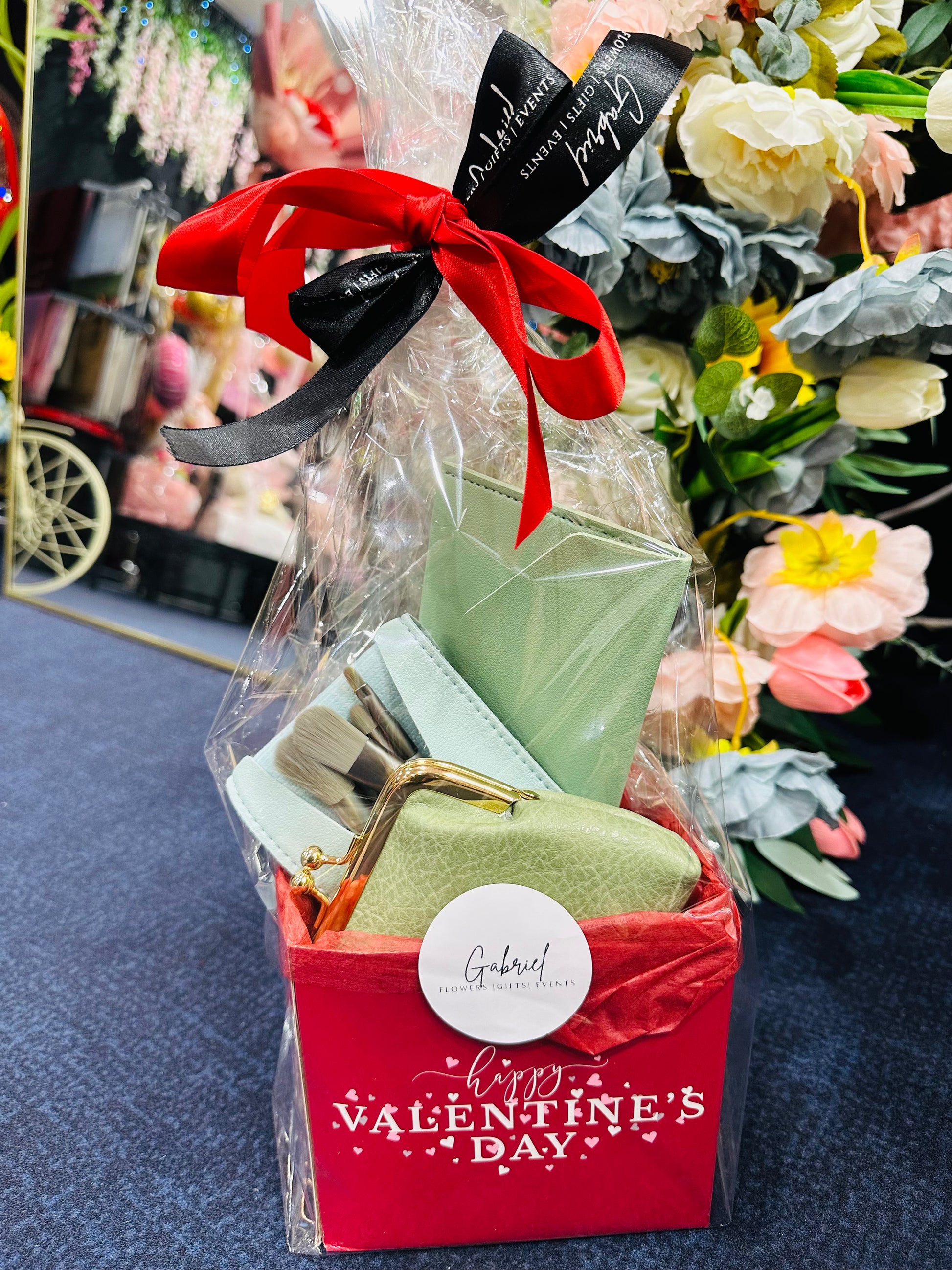 Valentine Wallet Hamper - Precious Gabriel Australia